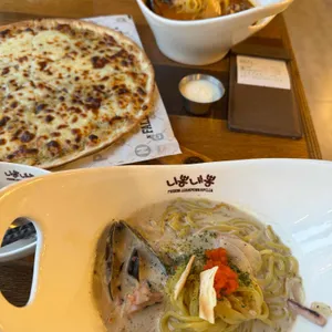 니뽕내뽕 대표 사진