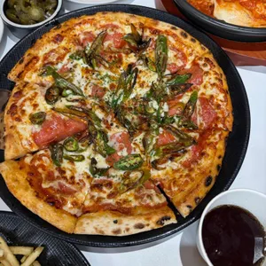 이사부피자 대표 사진