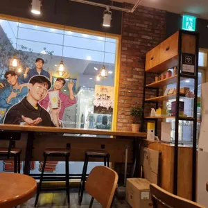 메가커피 대표 사진