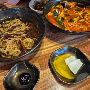 충훈관 대표 사진