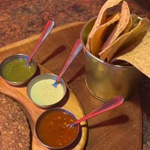 칠랑고 대표 사진