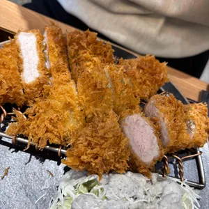 돈까스튀기는형 사진 1