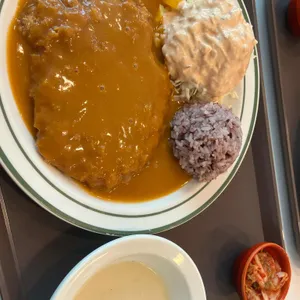 엠브로돈까스 대표 사진