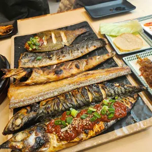 달빛에구운고등어 사진