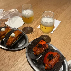 타크 대표 사진