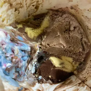 배스킨라빈스 대표 사진