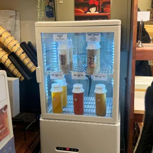 윤숲 리뷰 사진