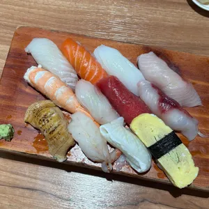 경찰서옆초밥집 대표 사진