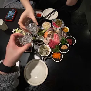 신요아케 대표 사진