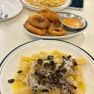 뽁식당 대표 사진