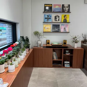 우지루헨 대표 사진