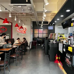 퀴즈노스 대표 사진