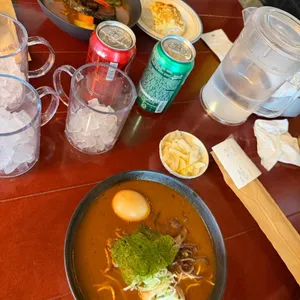 카레시 대표 사진