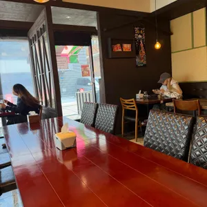 카레시 대표 사진