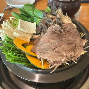 동이손만두 사진 1