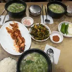 본전돼지국밥 대표 사진