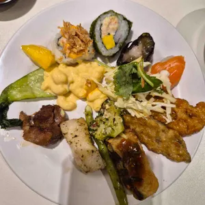 애슐리퀸즈 대표 사진