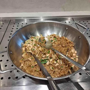 애슐리 대표 사진