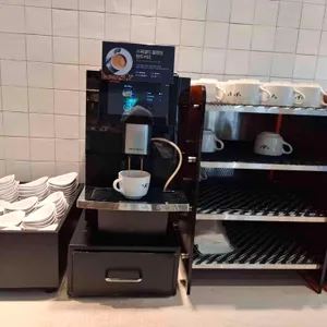 애슐리 대표 사진