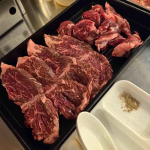 호르몬치치 사진 1