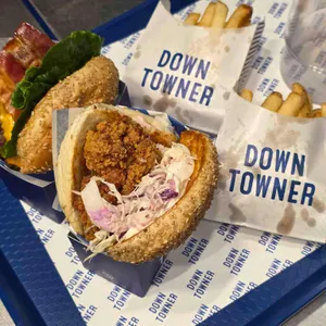 다운타우너 사진