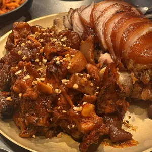 만족오향족발 사진 1