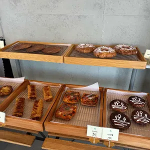 에메랄드그린 대표 사진