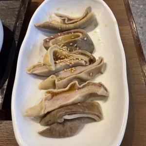 육수재 대표 사진