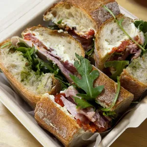 올리브팜 베이커리 사진