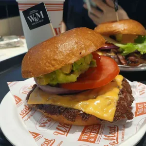 위트앤미트 사진