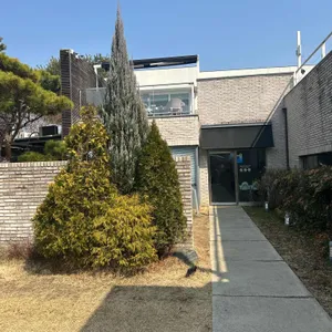 웜사이트 대표 사진