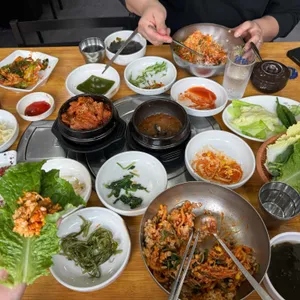 풀잎보리쌈밥생고기 사진