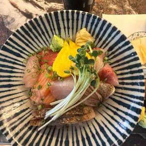 대담히 대표 사진