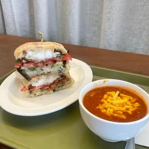 SOUPER 대표 사진