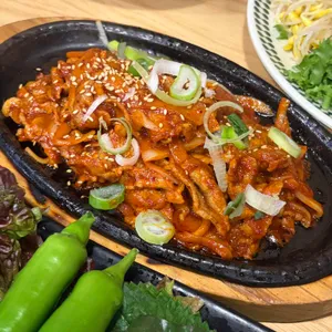 청국장과보리밥 사진