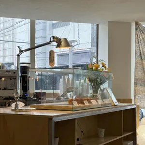 에헤디 대표 사진