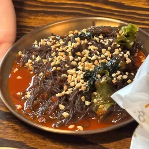 연가네왕족발 대표 사진