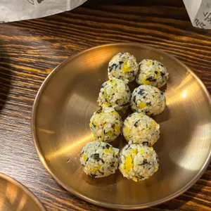 연가네왕족발 대표 사진