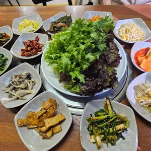 친정집우렁쌈밥 사진 1