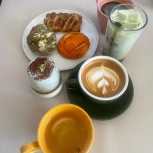 멜로우선샤인 대표 사진