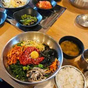 덕진헌 대표 사진