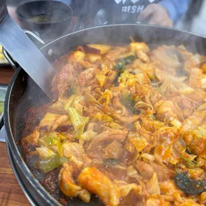 황금닭갈비&장칼국수 사진 2