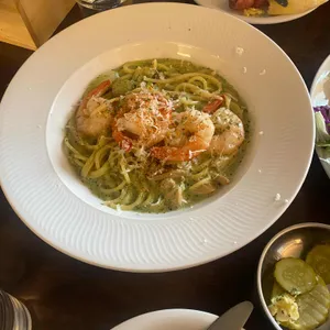 세컨더리 대표 사진