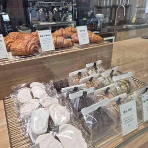 베이커리 그리뉴 리뷰 사진