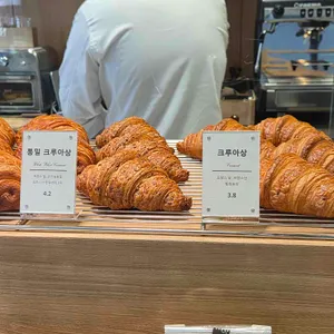 베이커리 그리뉴 리뷰 사진