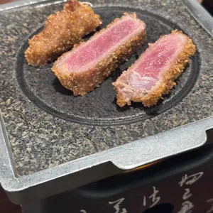 온규 사진