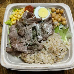 샐러드밥 사진 1