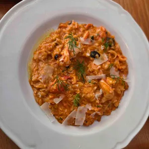 삐에뜨라 사진 2