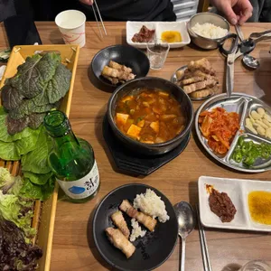 돈짱77 대표 사진