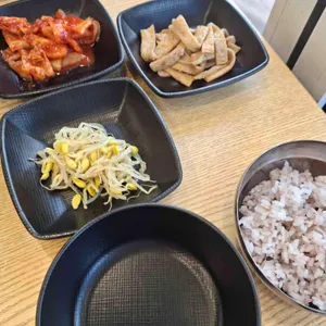 김뚜껑부대찌개 대표 사진